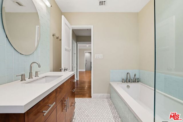 11370 Matteson Avenue, Los Angeles, CA 90066