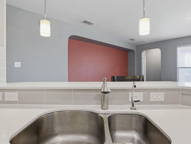 640 Landon Samuel LOOP, Pflugerville, TX 78660