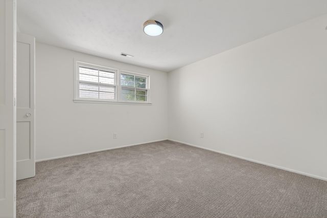 116 N Burr Oak Rd, Wichita, KS 67206