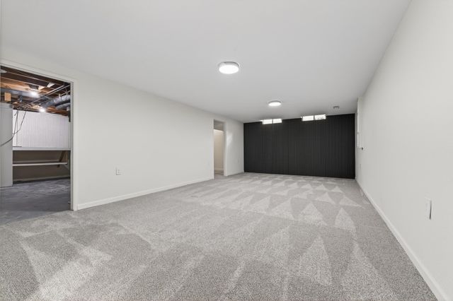 116 N Burr Oak Rd, Wichita, KS 67206