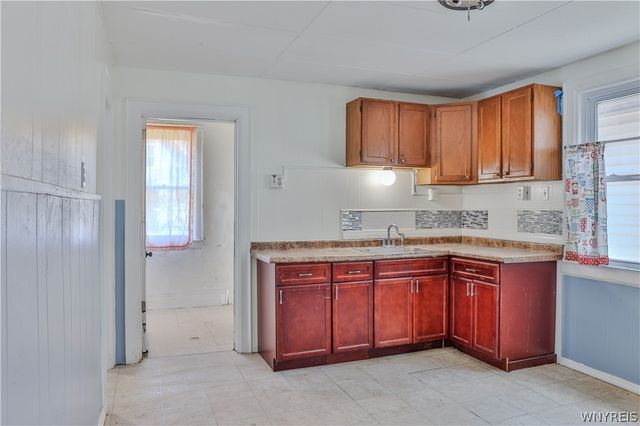84 Woodside Avenue, Buffalo, NY 14220
