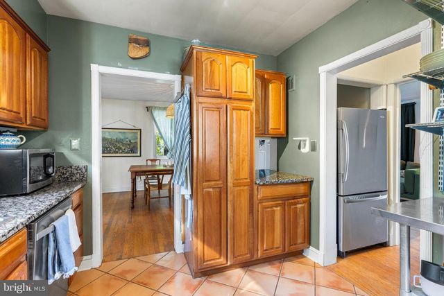 311 WOODBOURNE AVE, Baltimore, MD 21212