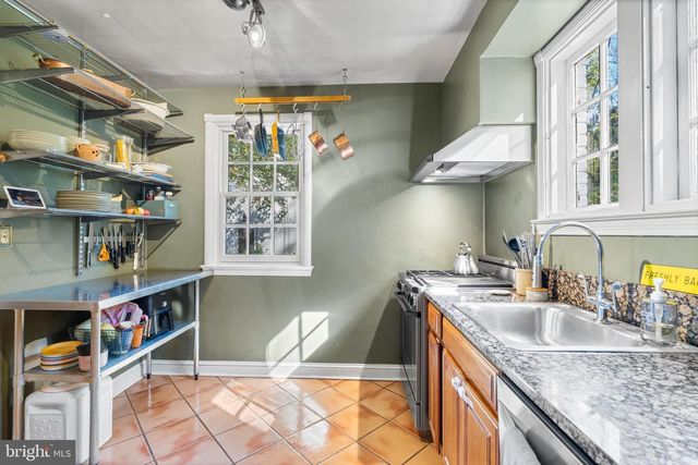 311 WOODBOURNE AVE, Baltimore, MD 21212