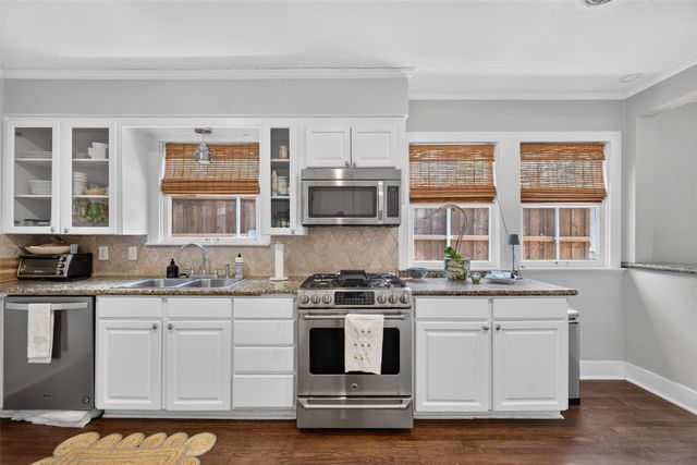 5630 Vanderbilt Avenue, Dallas, TX 75206