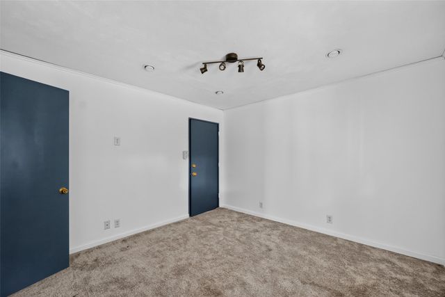 5630 Vanderbilt Avenue, Dallas, TX 75206