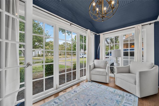 5630 Vanderbilt Avenue, Dallas, TX 75206