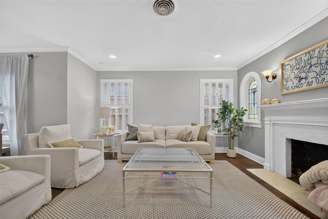 5630 Vanderbilt Avenue, Dallas, TX 75206