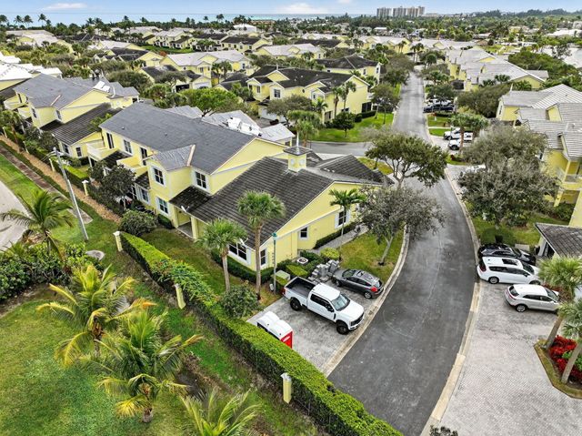 906 Mariner Bay Boulevard, Fort Pierce, FL 34949