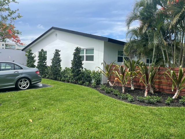 704 NE 23rd Drive 3, Wilton Manors, FL 33305