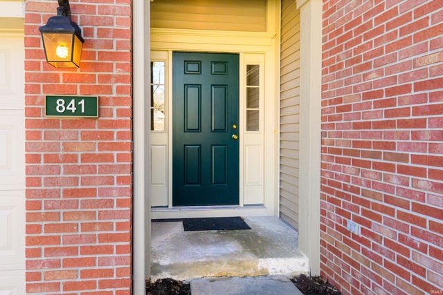 841 S Fieldcrest Court, Bloomington, IN 47401