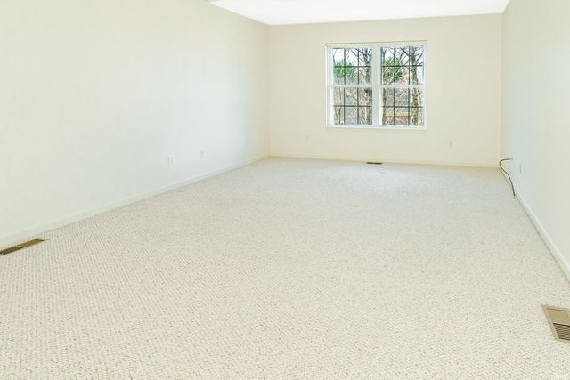 841 S Fieldcrest Court, Bloomington, IN 47401