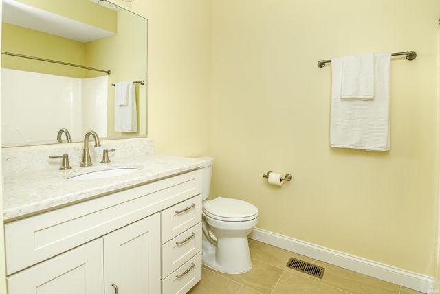 841 S Fieldcrest Court, Bloomington, IN 47401