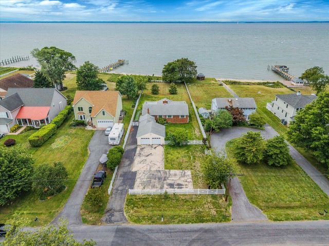 400 BEACHSIDE DR, Stevensville, MD 21666