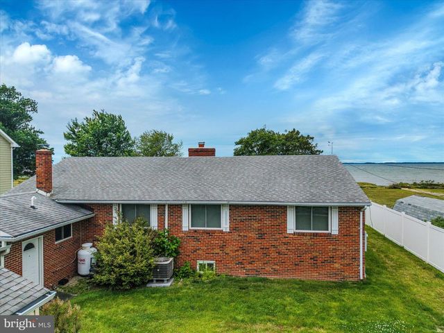 400 BEACHSIDE DR, Stevensville, MD 21666