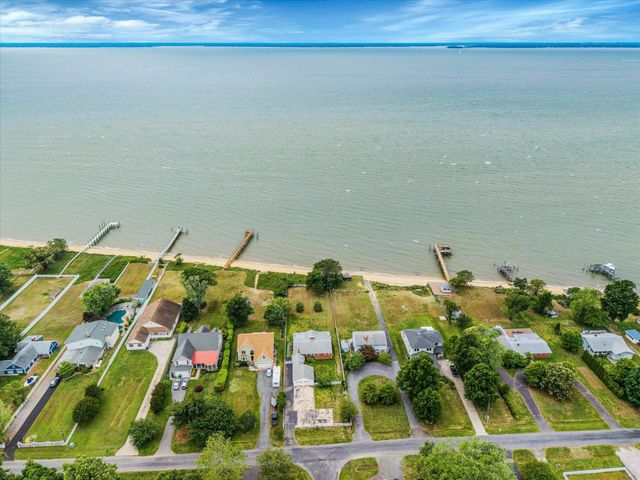 400 BEACHSIDE DR, Stevensville, MD 21666