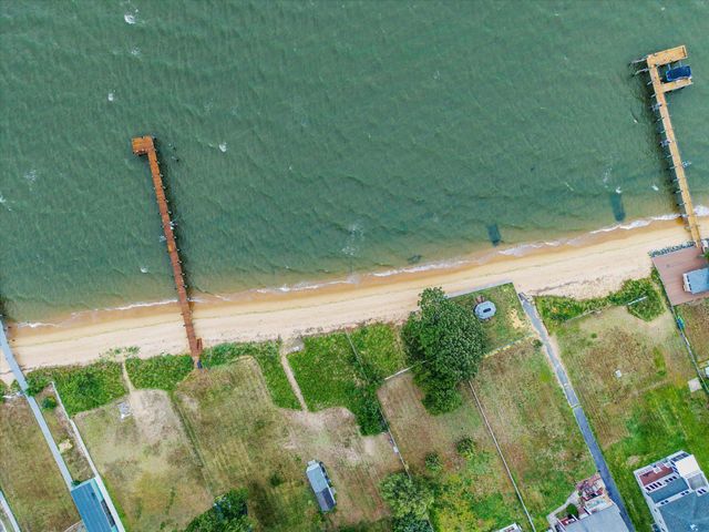 400 BEACHSIDE DR, Stevensville, MD 21666