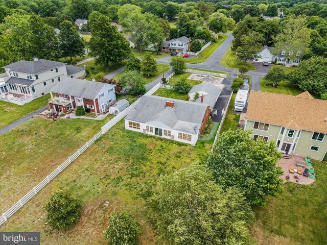 400 BEACHSIDE DR, Stevensville, MD 21666