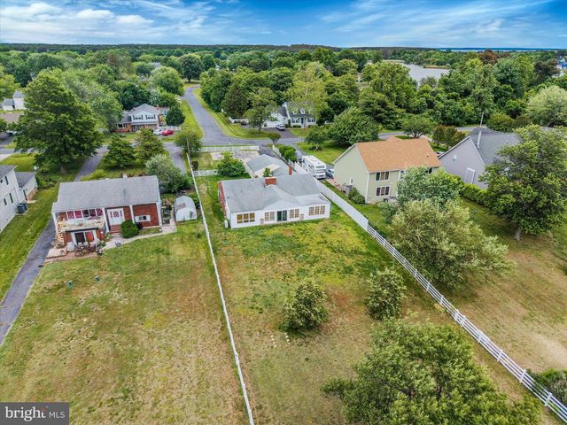 400 BEACHSIDE DR, Stevensville, MD 21666
