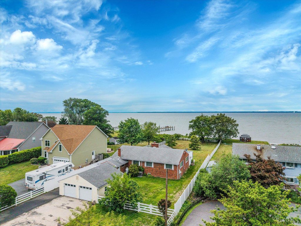 400 BEACHSIDE DR, Stevensville, MD 21666