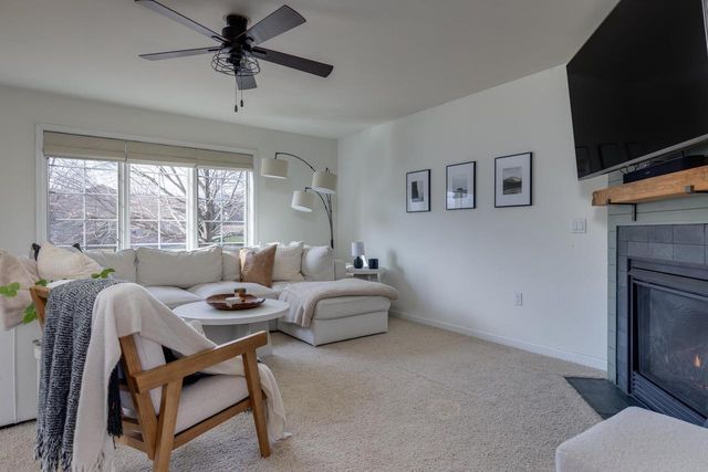 2666 Dungarvan Road, Fitchburg, WI 53711