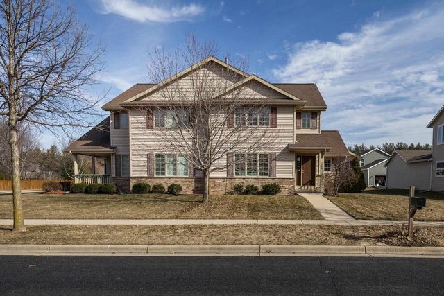2666 Dungarvan Road, Fitchburg, WI 53711