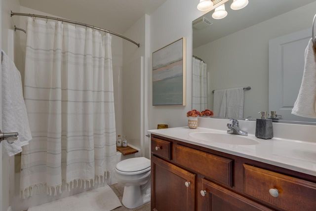2666 Dungarvan Road, Fitchburg, WI 53711