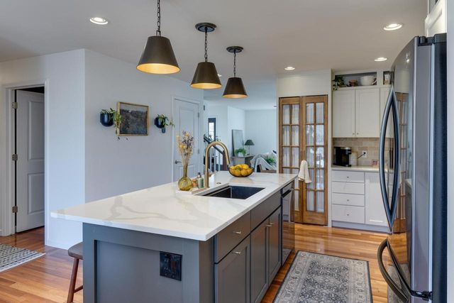2666 Dungarvan Road, Fitchburg, WI 53711