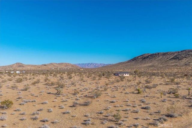 1631 Alta, Landers, CA 92285