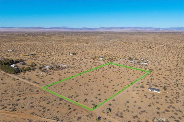 1631 Alta, Landers, CA 92285