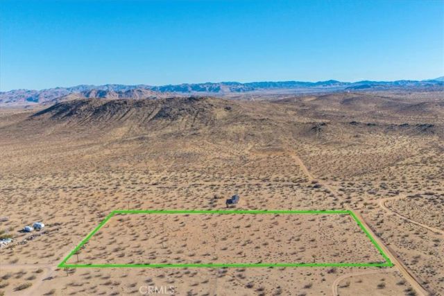 1631 Alta, Landers, CA 92285