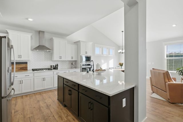 428 Van Conder Pl, Hendersonville, TN 37075