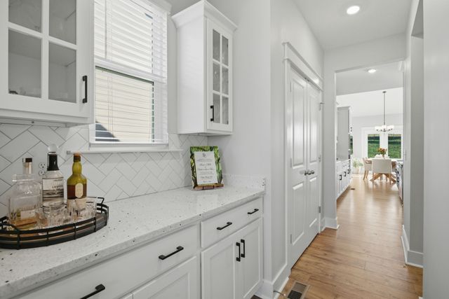 428 Van Conder Pl, Hendersonville, TN 37075