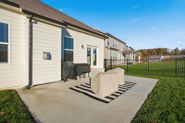 428 Van Conder Pl, Hendersonville, TN 37075