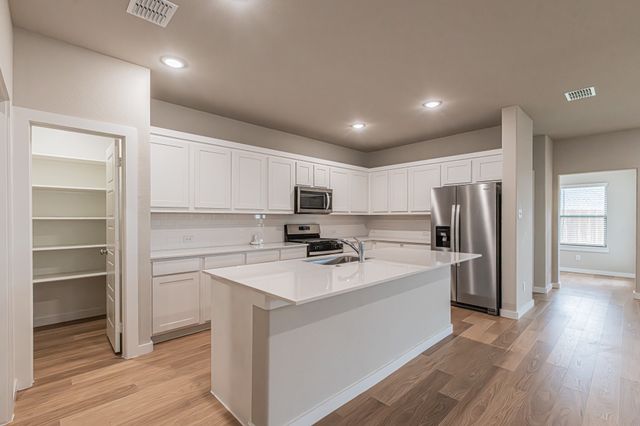 257 Hope Orchards Drive, Lavon, TX 75166