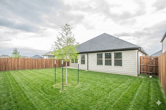 257 Hope Orchards Drive, Lavon, TX 75166