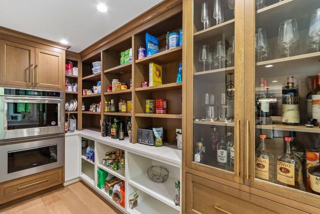 3479 Broken Bow TRAIL, Delafield, WI 53018