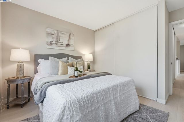 4064 Abbey Ter 217, Fremont, CA 94536