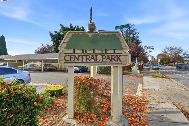 4064 Abbey Ter 217, Fremont, CA 94536