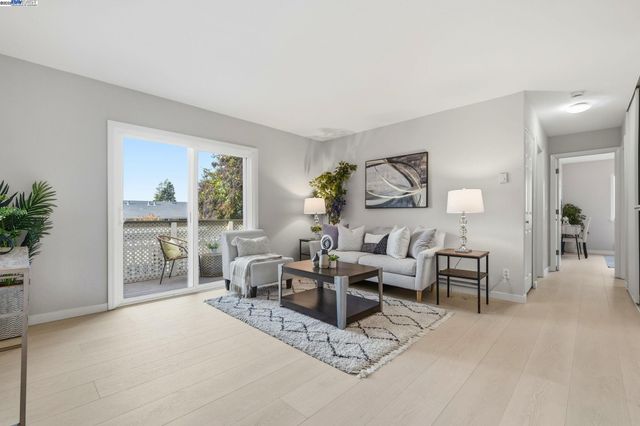 4064 Abbey Ter 217, Fremont, CA 94536