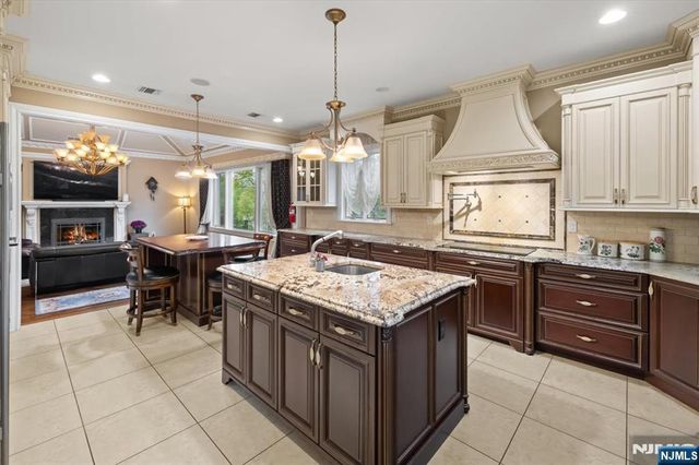 61 Overlook Drive, Woodcliff Lake, NJ 07677