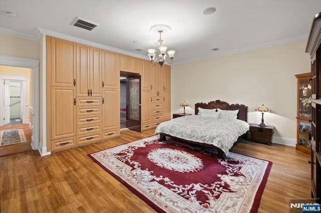 61 Overlook Drive, Woodcliff Lake, NJ 07677