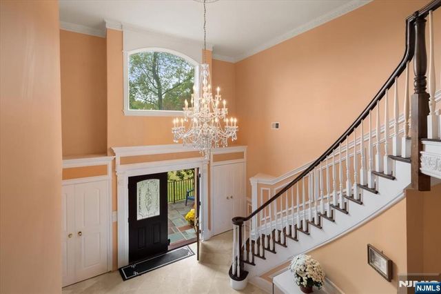 61 Overlook Drive, Woodcliff Lake, NJ 07677