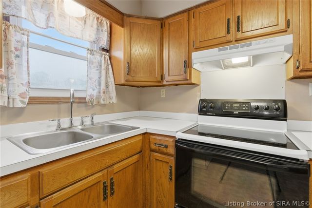 339 Bohart Lane, Charlestown, IN 47111
