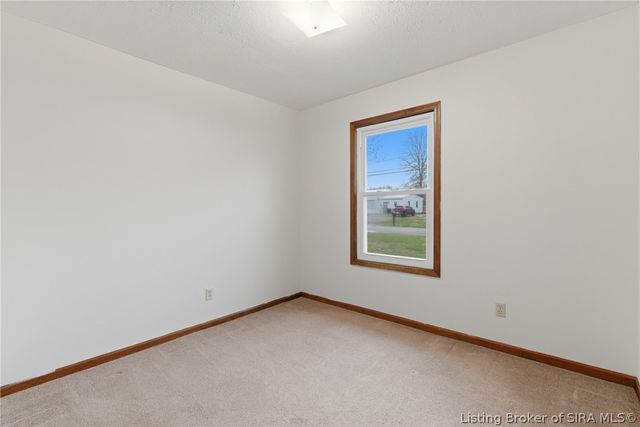 339 Bohart Lane, Charlestown, IN 47111