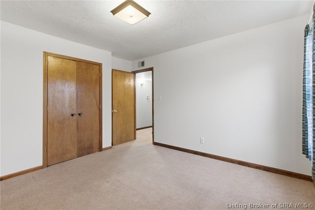 339 Bohart Lane, Charlestown, IN 47111