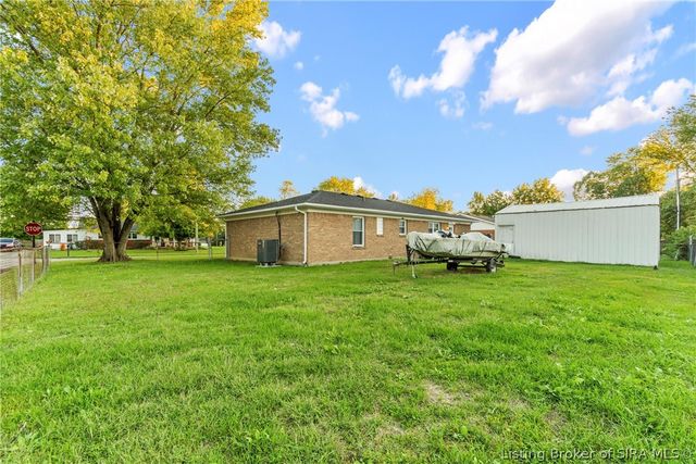 339 Bohart Lane, Charlestown, IN 47111