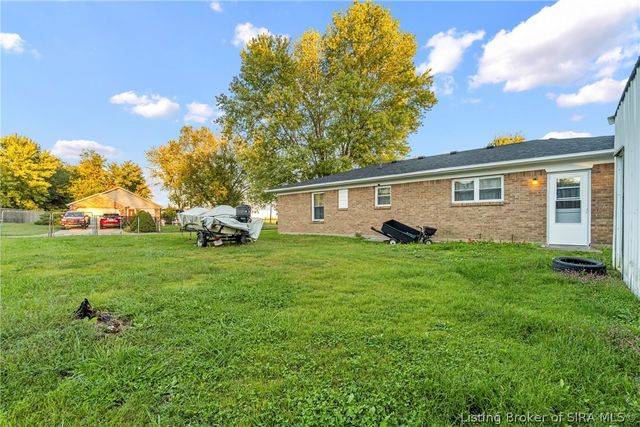 339 Bohart Lane, Charlestown, IN 47111