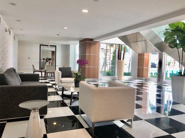 1800 N Bayshore Dr 3810, Miami, FL 33132