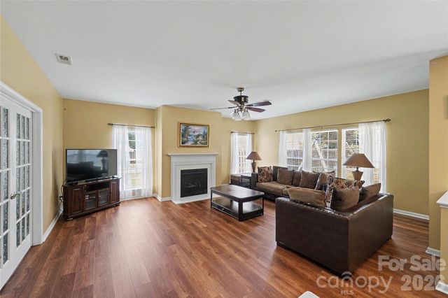 13309 Rebecca Run Drive, Charlotte, NC 28269