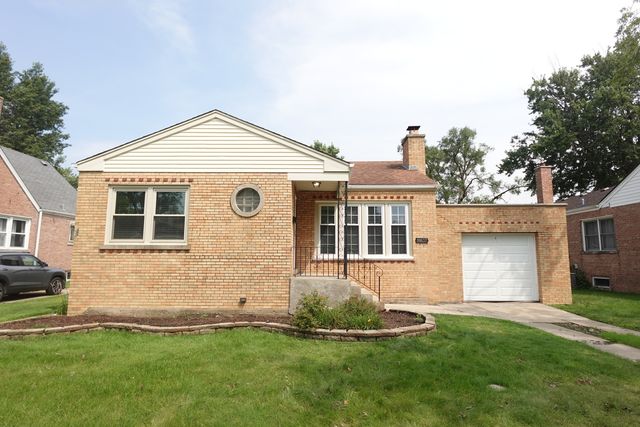 18637 Highland Avenue, Homewood, IL 60430